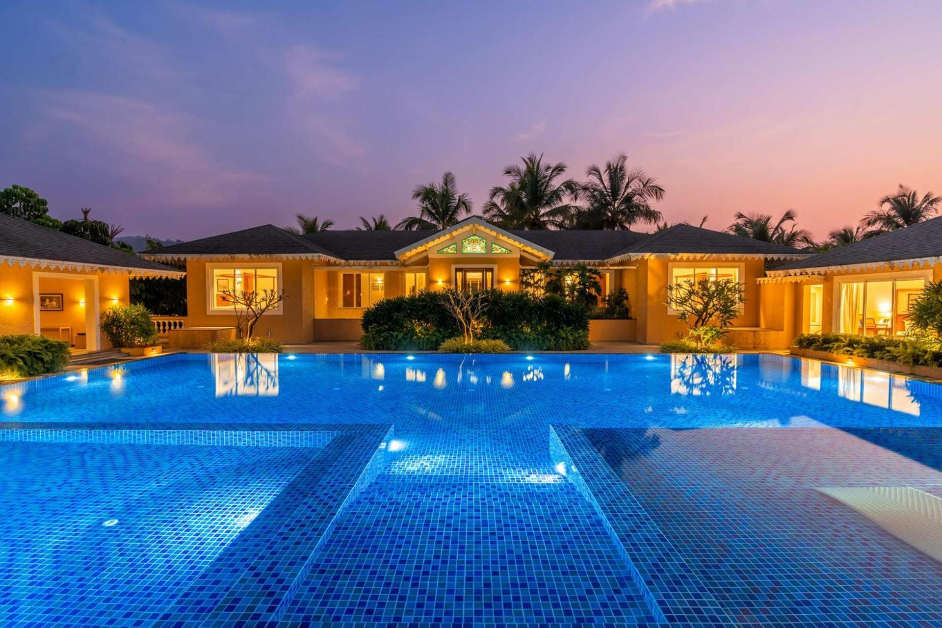 Stayvista At Amara Villa Luxury Collection With Private Pool & Gazebo 알리바그 외부 사진