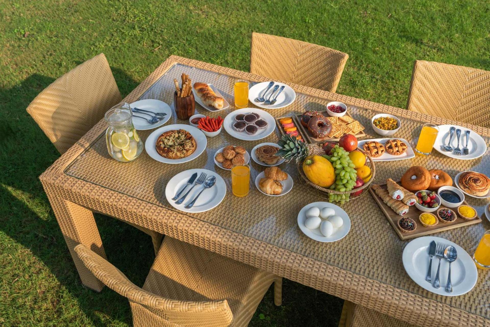 Stayvista At Amara Villa Luxury Collection With Private Pool & Gazebo 알리바그 외부 사진